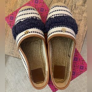 Tory Burch Shaw fringe espadrille. Gently used, great comdition!